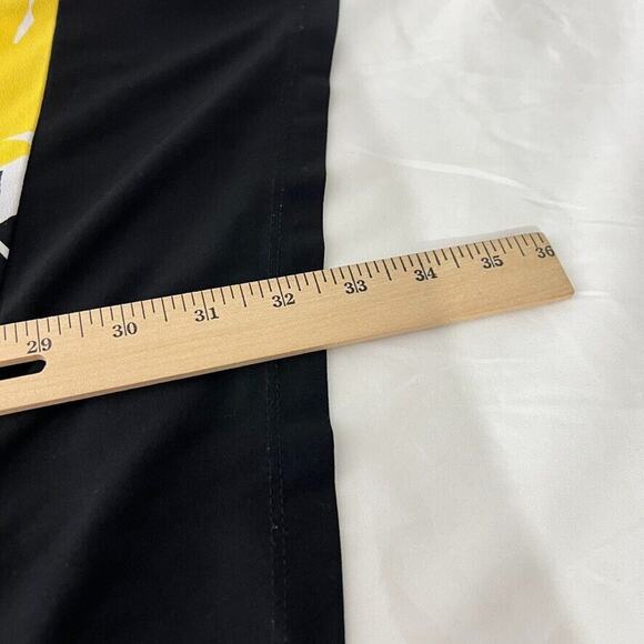 Susan Graver Liquid Knit Tunic Top Size XL Yellow Floral Asymmetrical - Picture 8 of 8